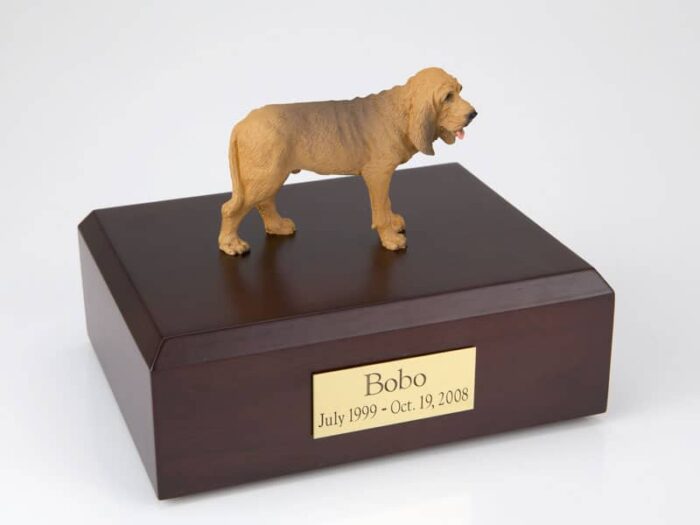 Bloodhound figurine cremation urn w/wood box