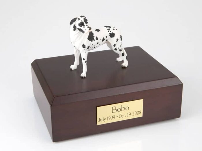 Great Dane figurine cremation urn w/wood box