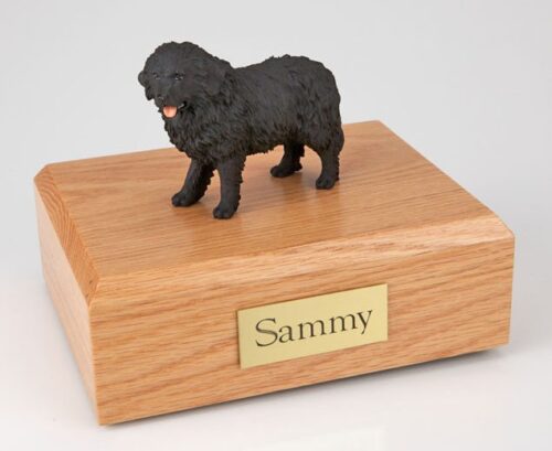Newfoundland figurine cremation urn w/wood box