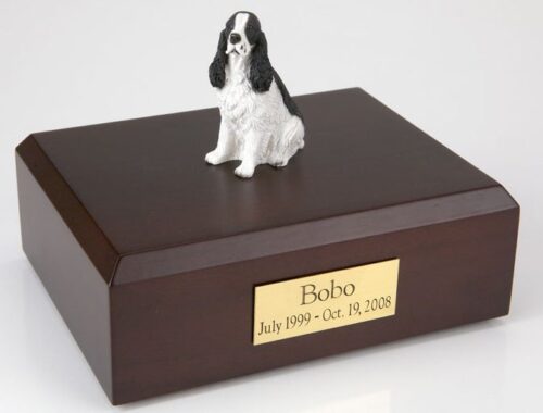 Springer Spaniel figurine cremation urn w/wood box