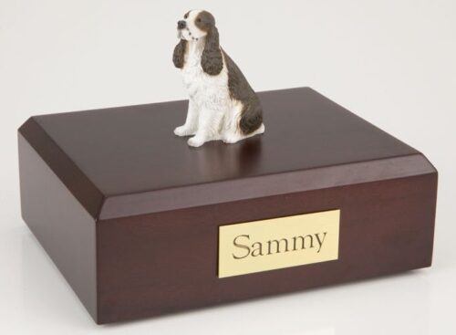 Springer Spaniel figurine cremation urn w/wood box