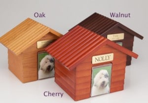 Hardwood Doghouse Urn with Photo Holder