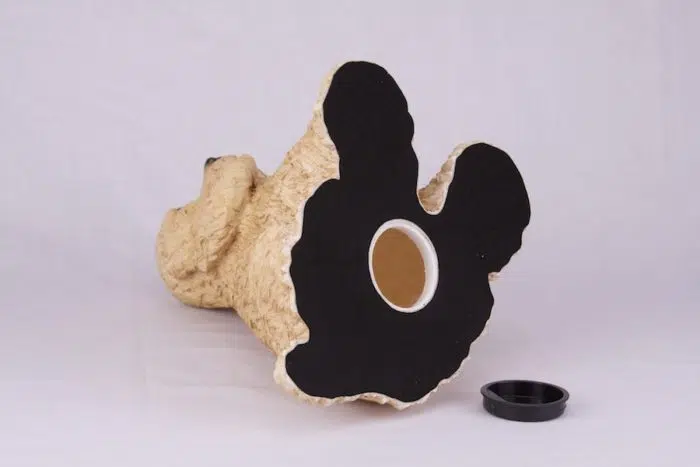 Buff Cocker Spaniel pet dog cremation urn figurine, bottom