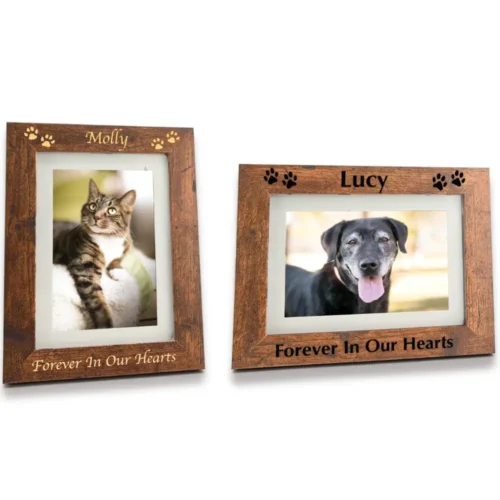Engraved pet memorial photo frame in rustic oak finish. Holds 4x6 or 5x7 photo, horizontal or vertical