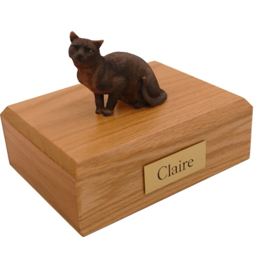 Sitting burmese Himalayan cat figurine on wood memorial cremation urn