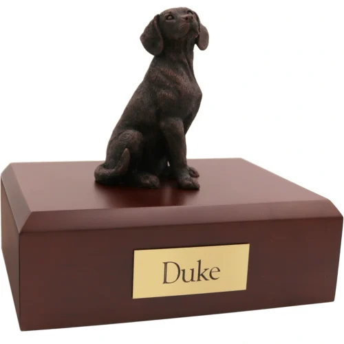 Sitting beagle bronze look dog figurine on wood cremation urn